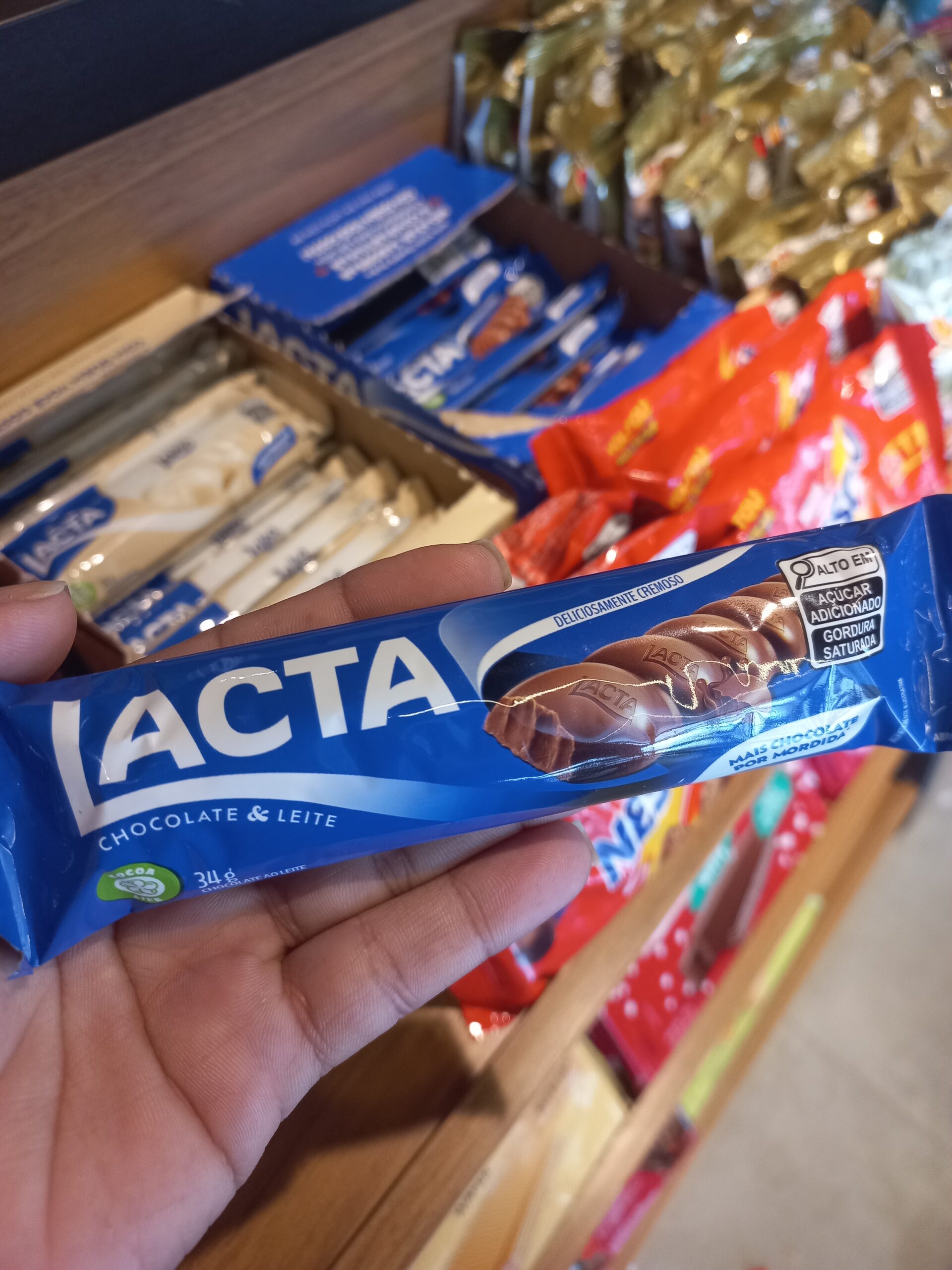 Chocolate Lacta ao leite