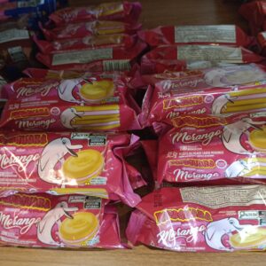 17453550028349023042428095557782 Biscoito Papagiara Morango 32g